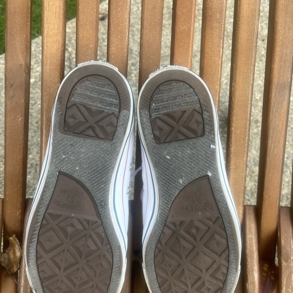 White low top Chucks! - Picture 2 of 6